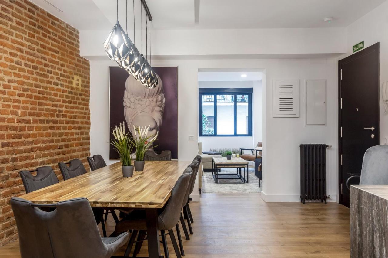 Callao Flat Madrid Exterior photo